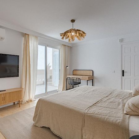 Villa Sabina - 6 Bedroom House アデヘ エクステリア 写真