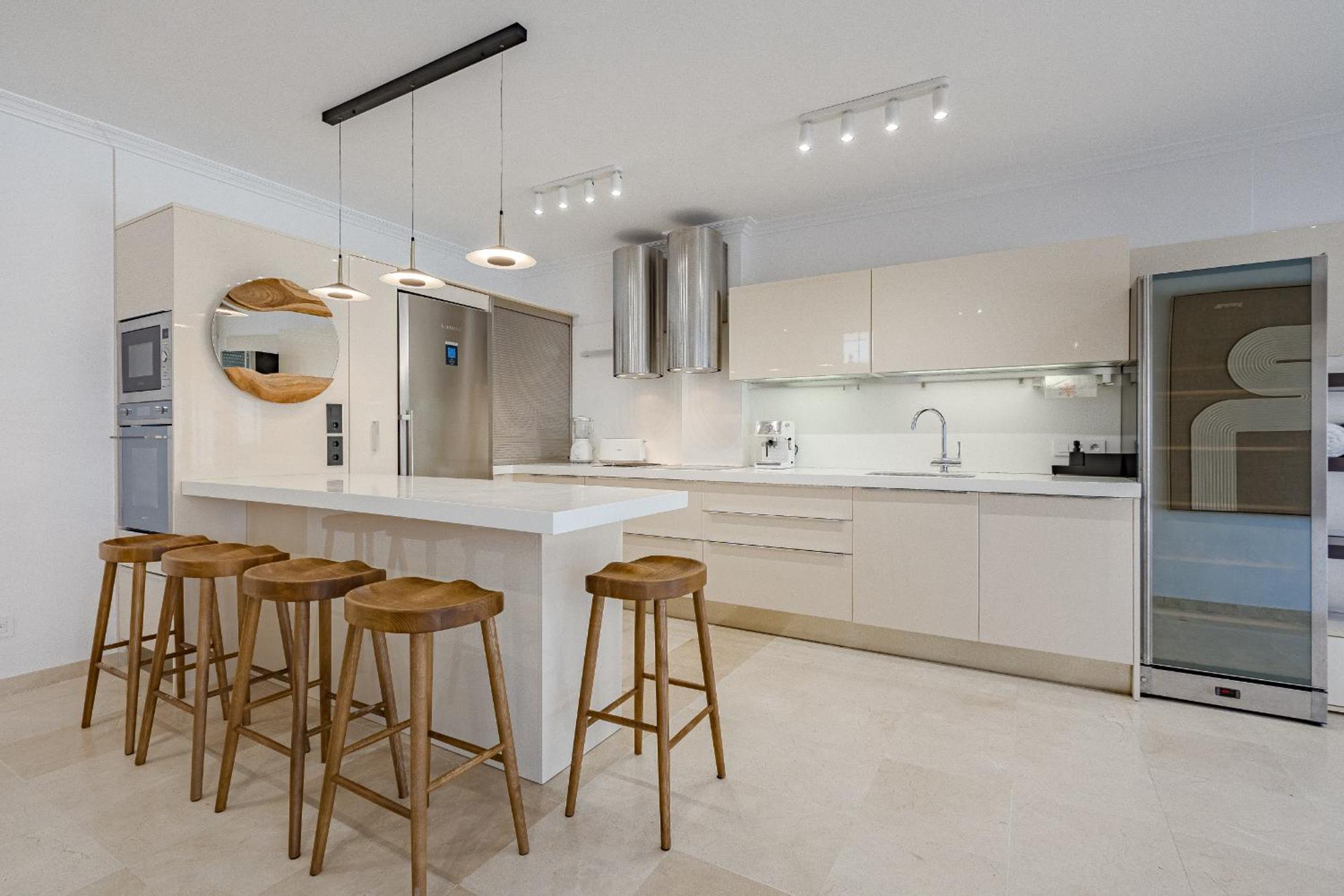 Villa Sabina - 6 Bedroom House アデヘ エクステリア 写真