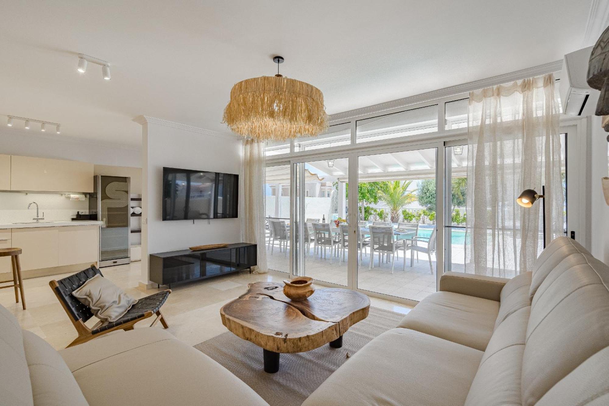 Villa Sabina - 6 Bedroom House アデヘ エクステリア 写真